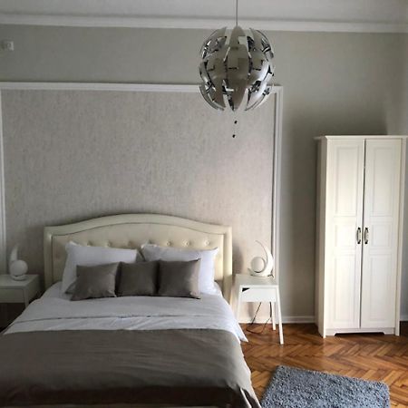 Natalie'S Residence Belgrade Luaran gambar